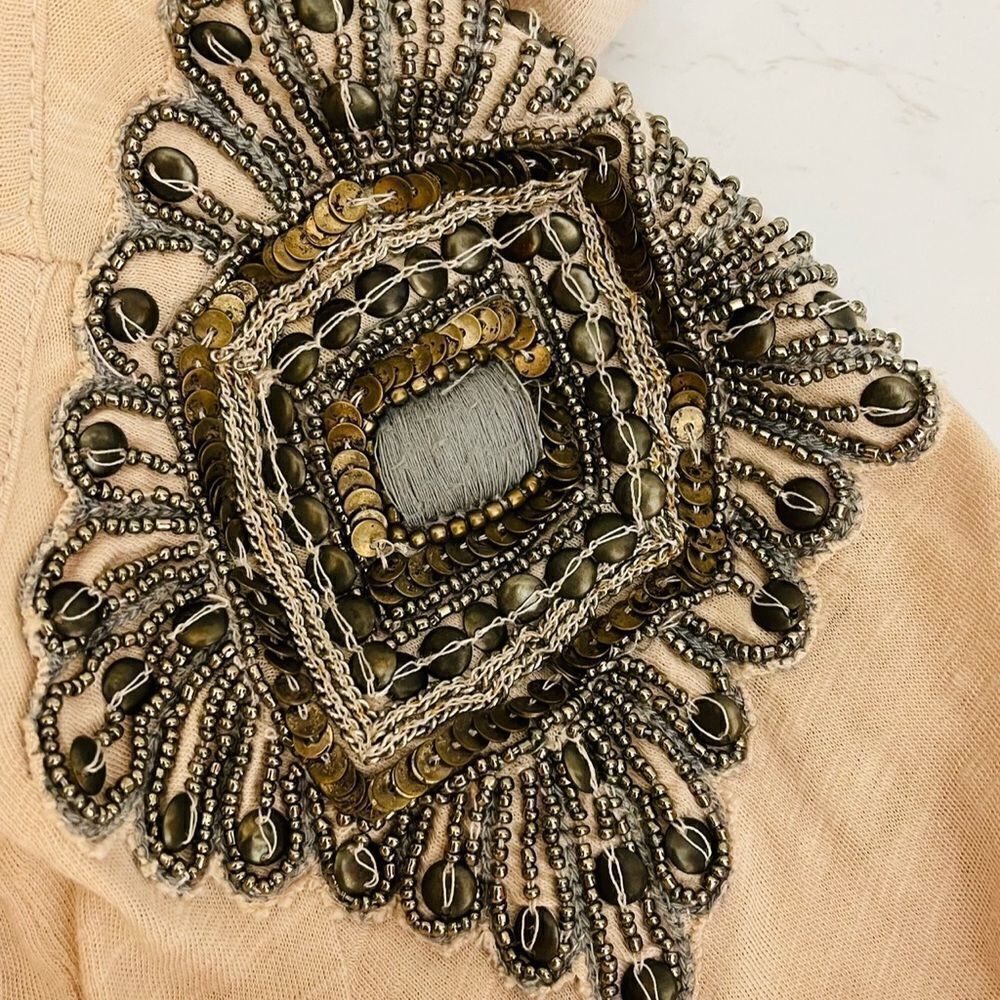 Deletta Anthropologie | Corinthian Beaded Sequin Top Pleated Neck 3/4 Sleeve - Picture 7 of 9